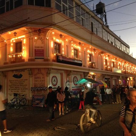 Hotel El Chaparral Panajachel Exteriér fotografie
